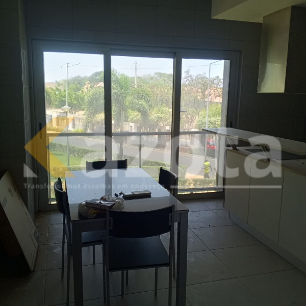 Apartamento T2 Rés-do-Chão – Condomínio Rosalinda